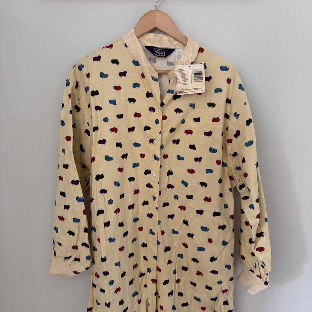 Vintage NWT Woolrich Flannel Nightgown Sheep Print M Made In USA Buttons Granny